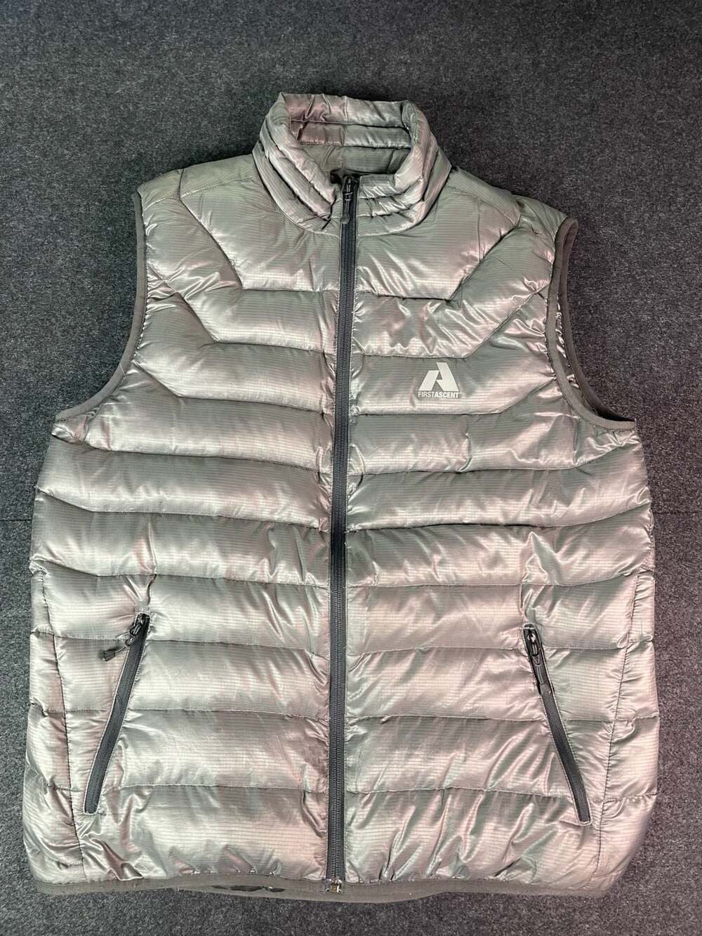 First Ascent Eddie Bauer Down Puffer Vest Size Large Grey Ripstop